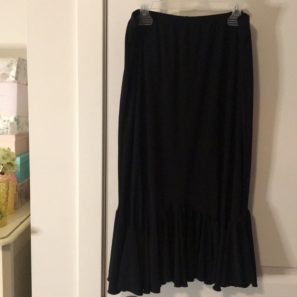 Ruffle Flare Hem Skirt